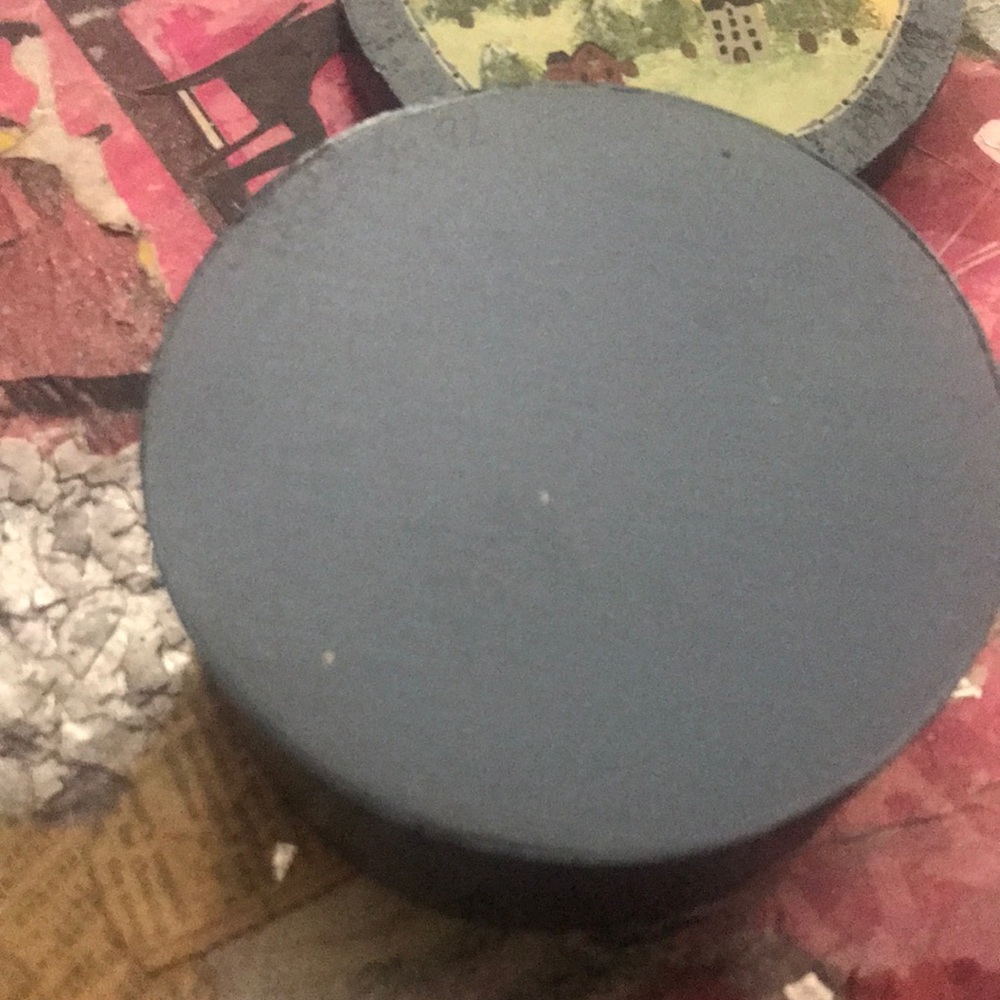 Country Hand Painted Box - Picture 4 of 8
